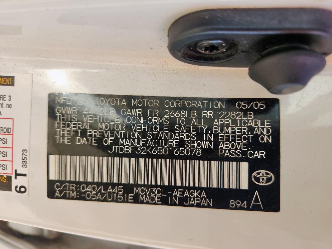 JTDBF32K650165078 - 2005 TOYOTA CAMRY LE 白色 照片 12