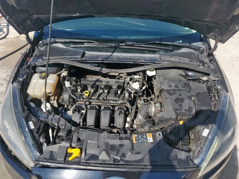 1FADP3H27JL302282 - 2018 FORD FOCUS SEL BLACK photo 11