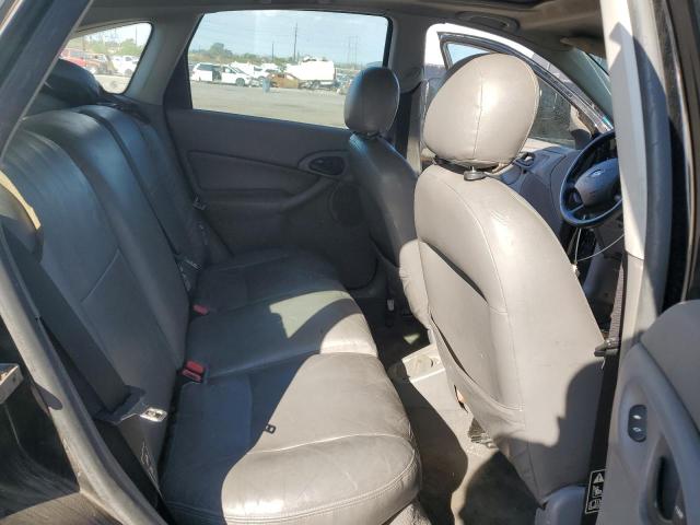 3FAFP37342R185718 - 2002 FORD FOCUS ZX5 BLACK photo 10