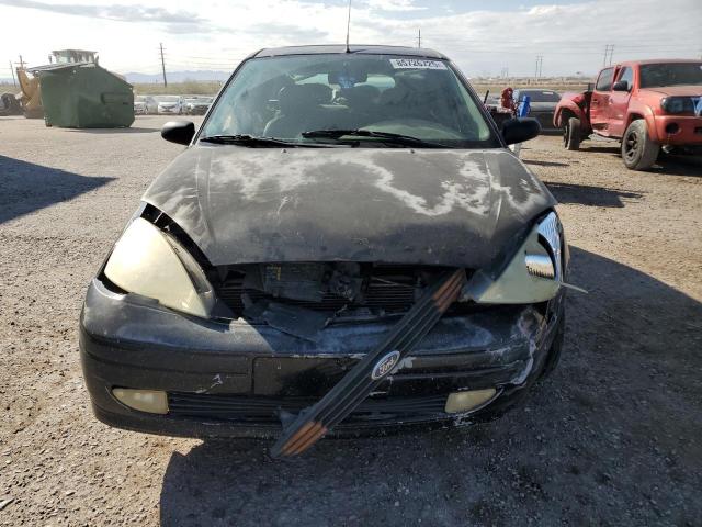 3FAFP37342R185718 - 2002 FORD FOCUS ZX5 BLACK photo 5