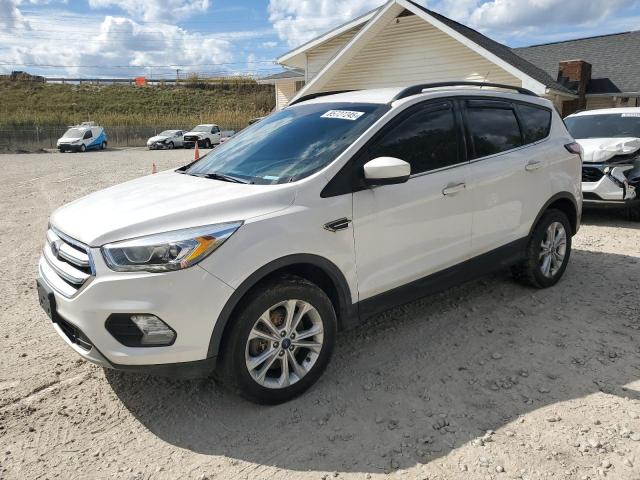 2017 FORD ESCAPE SE, 