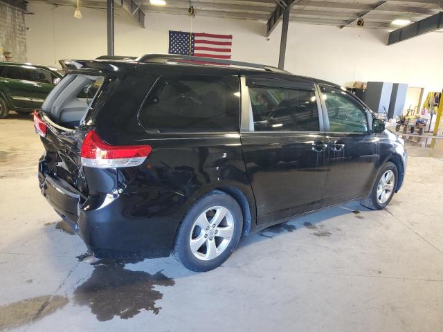 5TDKK3DC1DS337059 - 2013 TOYOTA SIENNA LE BLACK photo 3