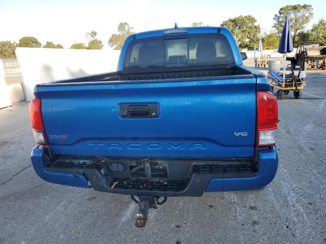5TFCZ5AN8JX130160 - 2018 TOYOTA TACOMA DOUBLE CAB 蓝色 照片 6