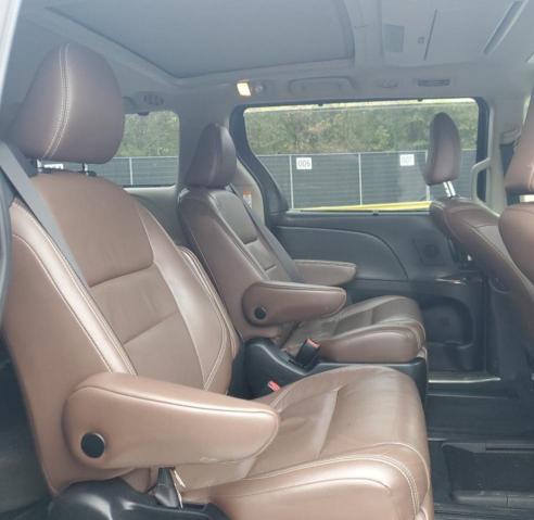 5TDYZ3DCXJS955336 - 2018 TOYOTA SIENNA XLE Czarny zdjęcie 11