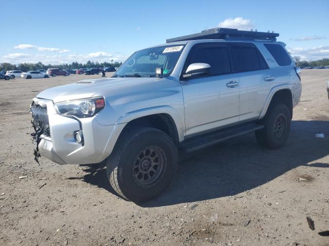 2019 TOYOTA 4RUNNER SR5/SR5 PREMIUM, 