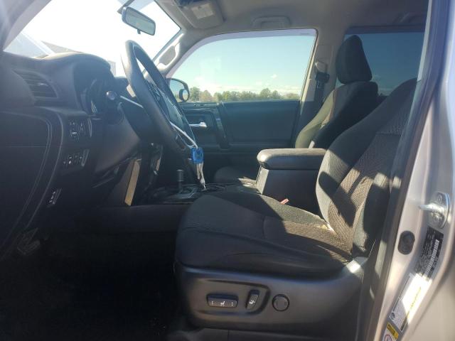 JTEBU5JR2K5667581 - 2019 TOYOTA 4RUNNER SR5/SR5 PREMIUM Grau Foto 7