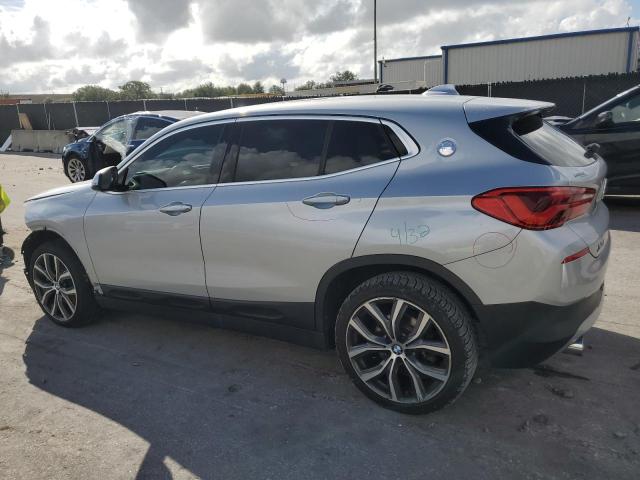 WBXYJ3C37JEP76740 - 2018 BMW X2 SDRIVE28I SILVER photo 2