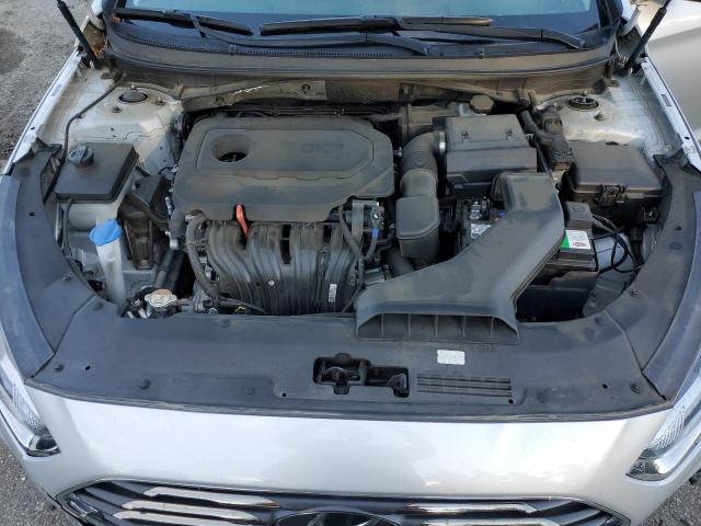 5NPE24AF6KH760188 - 2019 HYUNDAI SONATA SE 银色 照片 11