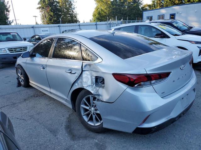 5NPE24AF6KH760188 - 2019 HYUNDAI SONATA SE 银色 照片 2