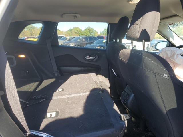 1C4PJMCS9GW372492 - 2016 JEEP CHEROKEE LATITUDE GRAY photo 11