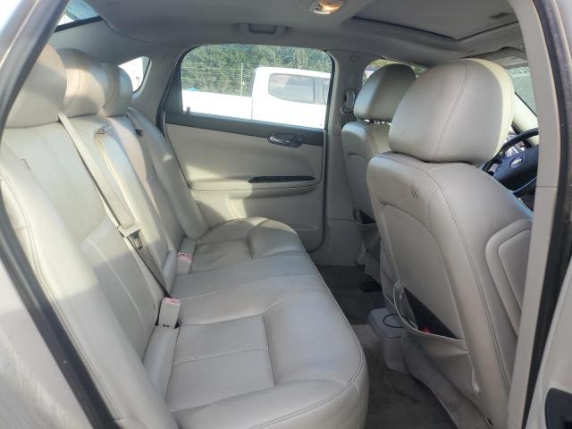 2G1WB5EK9A1261976 - 2010 CHEVROLET IMPALA LT Silber Foto 10