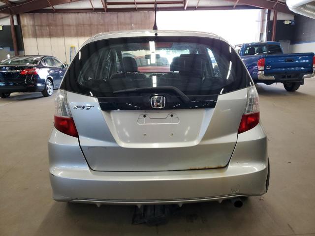 JHMGE8G36DC063122 - 2013 HOND FIT Silber Foto 6