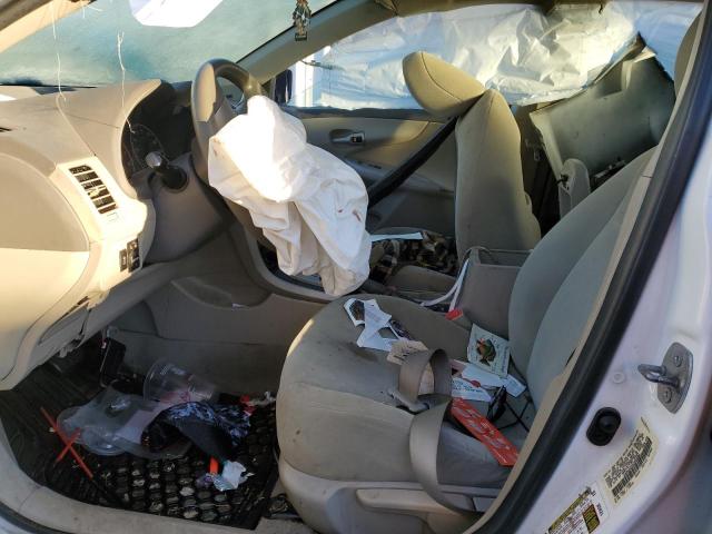 1NXBU4EE2AZ362586 - 2010 TOYOTA COROLLA BASE 白色 照片 7