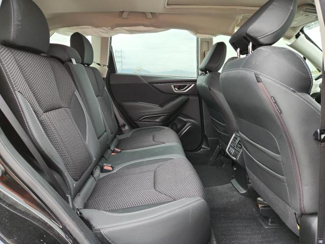 JF2SKAJC9LH599893 - 2020 SUBARU FORESTER PREMIUM შავი ფოტო 11