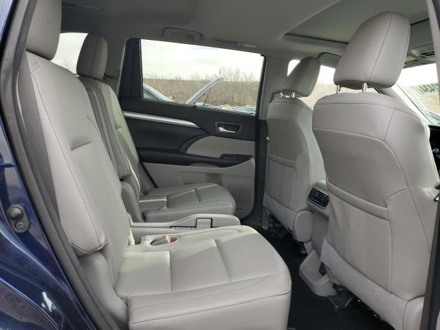 5TDJKRFH6GS253752 - 2016 TOYOTA HIGHLANDER XLE BLUE photo 11