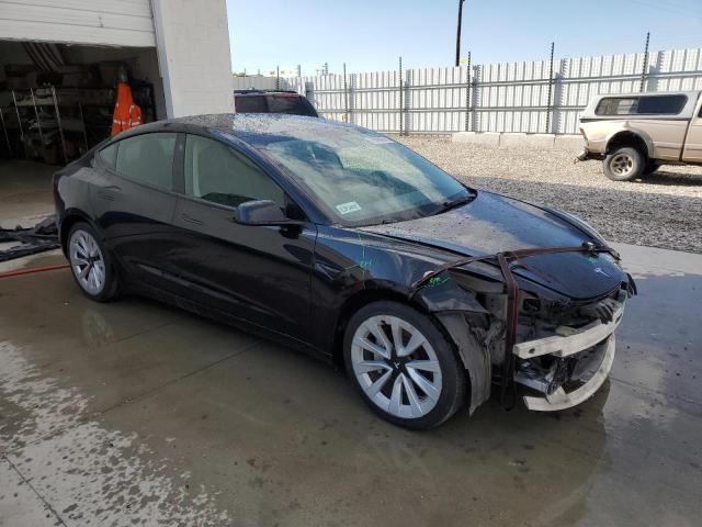 5YJ3E1EA6NF371713 - 2022 TESLA MODEL 3 BLACK photo 4