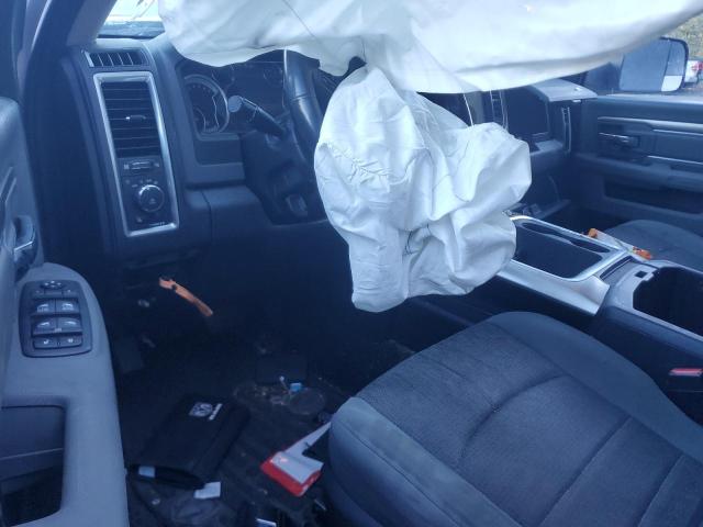 1C6RR7LT7JS216081 - 2018 RAM 1500 SLT Srebrny zdjęcie 8