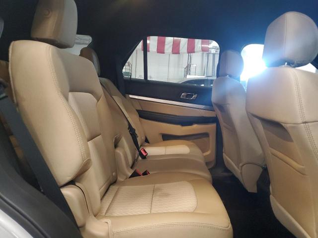 1FM5K8BH6HGA33813 - 2017 FORD EXPLORER ვერცხლისფერი ფოტო 11