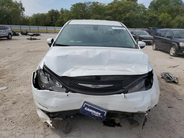 2C4RC1CG1NR104359 - 2022 CHRYSLER VOYAGER LX WHITE photo 5
