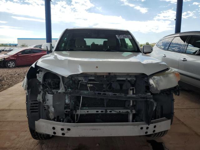 JTEZU5JR2D5059402 - 2013 TOYOTA 4RUNNER SR5 Ақ фото 5