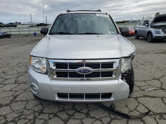 1FMCU9DG5AKB01615 - 2010 FORD ESCAPE XLT ვერცხლისფერი ფოტო 5