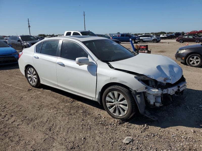 1HGCR2F87FA012677 - 2015 HONDA ACCORD EXL WHITE photo 4