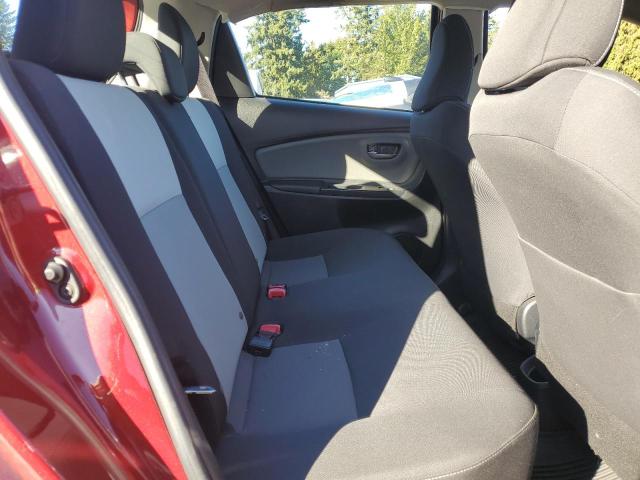 VNKKTUD36JA089376 - 2018 TOYOTA YARIS L RED photo 11