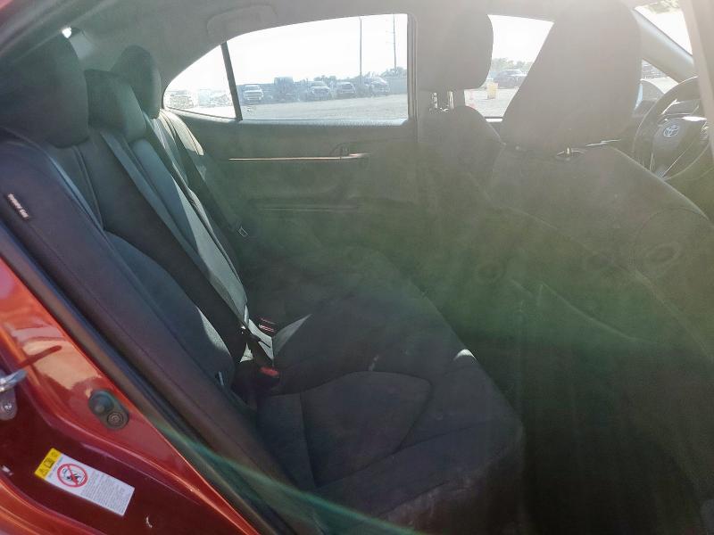 4T1B11HK4KU693292 - 2019 TOYOTA CAMRY L 红色 照片 10