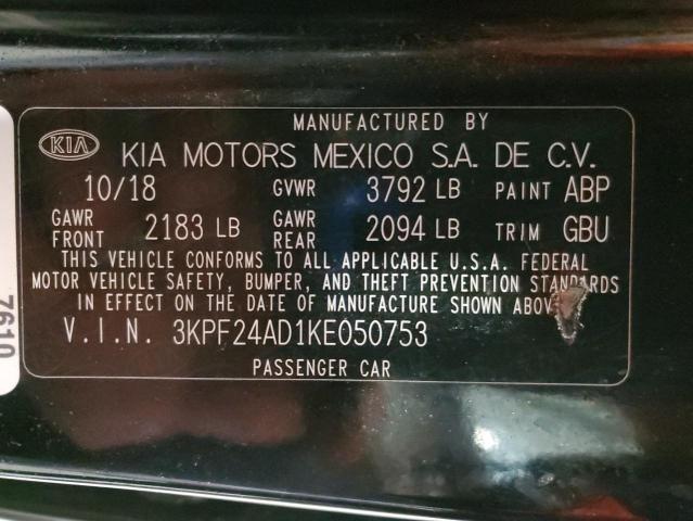 3KPF24AD1KE050753 - 2019 KIA FORTE FE Schwarz Foto 12