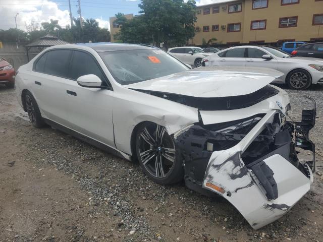 WBY53EJ05PCN64145 - 2023 BMW I7 XDRIVE60 Weiß Foto 4