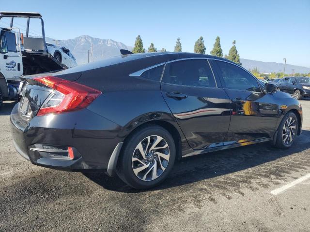 2HGFC2F70JH547866 - 2018 HONDA CIVIC EX Schwarz Foto 3