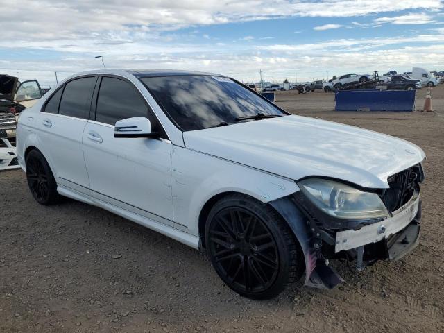 WDDGF8AB0EA891393 - 2014 MERCEDES-BENZ C 300 4MATIC WHITE photo 4