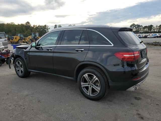 WDC0G4KB0JV074440 - 2018 MERCEDES-BENZ GLC 300 4MATIC BLACK photo 2