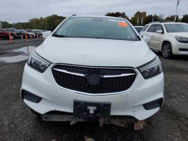 KL4CJASB4JB516568 - 2018 BUIC ENCORE PREFERRED WHITE photo 5