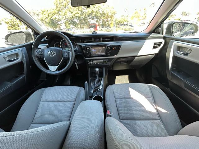 5YFBURHE9FP192406 - 2015 TOYT COROLLA L GRAY photo 9