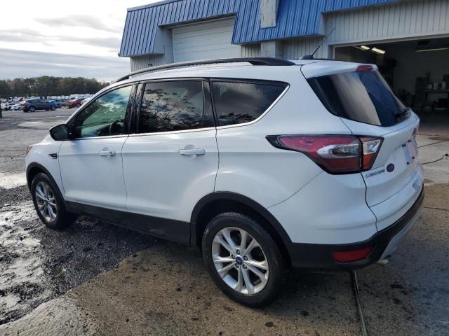 1FMCU9GDXJUC76965 - 2018 FORD ESCAPE SE Білий фото 2