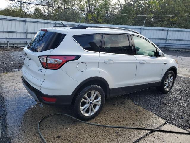 1FMCU9GDXJUC76965 - 2018 FORD ESCAPE SE Білий фото 3