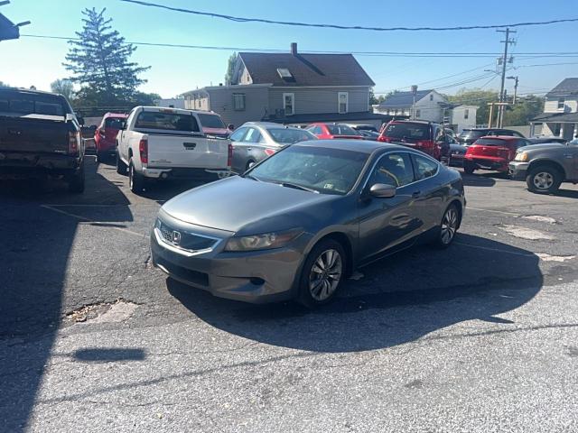 1HGCS12769A000522 - 2009 HOND ACCORD EX GRAY photo 2
