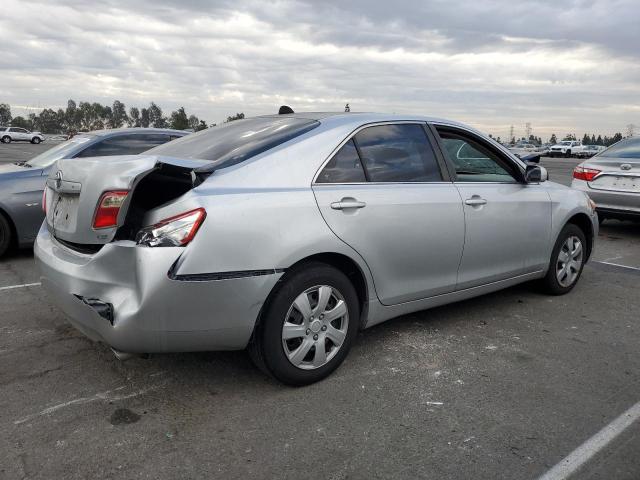 4T1BK46K07U041746 - 2007 TOYT CAMRY LE SILVER photo 3