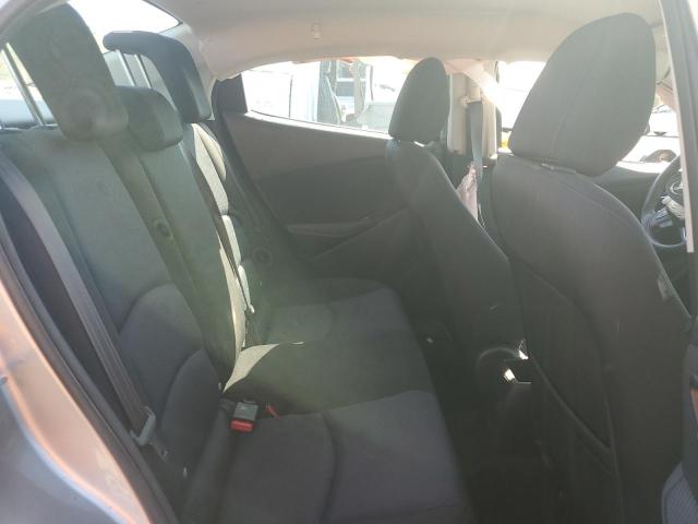 3MYDLBZV2GY103991 - 2016 TOYOTA SCION IA SILVER photo 10