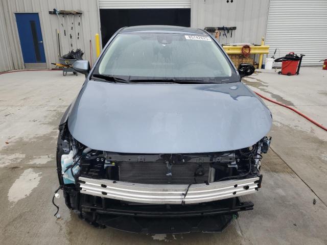 JTDEPMAE2N3017522 - 2022 TOYOTA COROLLA LE BLUE photo 5