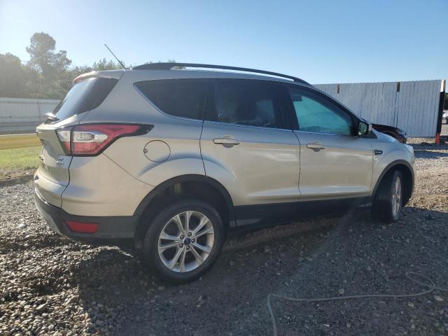 1FMCU0GD0HUC32026 - 2017 FORD ESCAPE SE 奶油色 照片 3