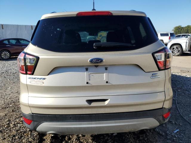 1FMCU0GD0HUC32026 - 2017 FORD ESCAPE SE 奶油色 照片 6