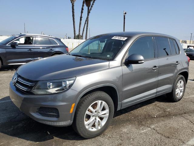 2013 VOLKSWAGEN TIGUAN S, 
