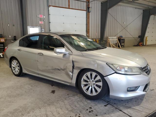 1HGCR2F75DA176496 - 2013 HONDA ACCORD EX ვერცხლისფერი ფოტო 4