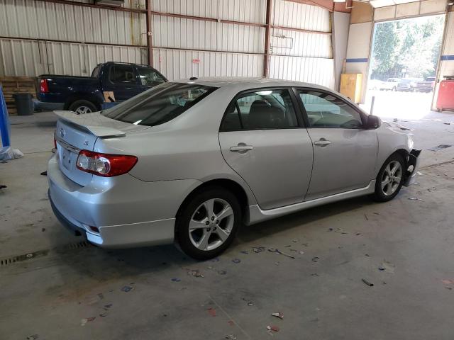 2T1BU4EE4BC742905 - 2011 TOYOTA COROLLA BASE Արծաթագույն լուսանկար 3
