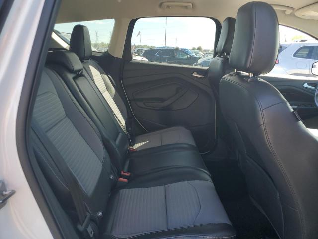 1FMCU9GD8JUC47691 - 2018 FORD ESCAPE SE Beyaz fotoğraf 11