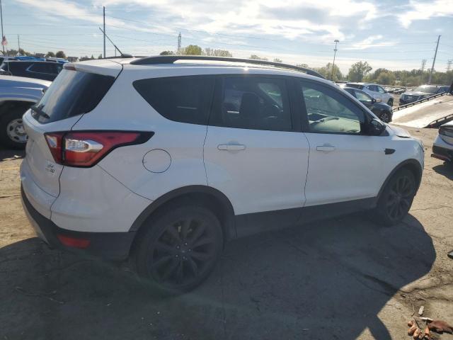 1FMCU9GD8JUC47691 - 2018 FORD ESCAPE SE Beyaz fotoğraf 3