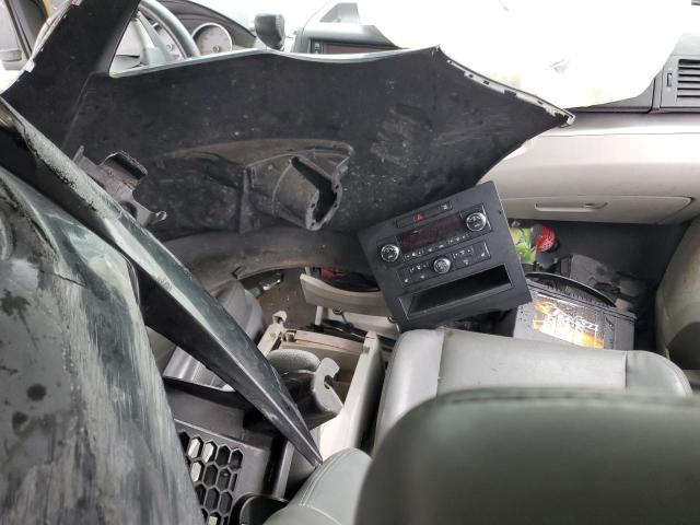 2V4RW5DX3AR435196 - 2010 VOLKSWAGEN ROUTAN SEL BLACK photo 8