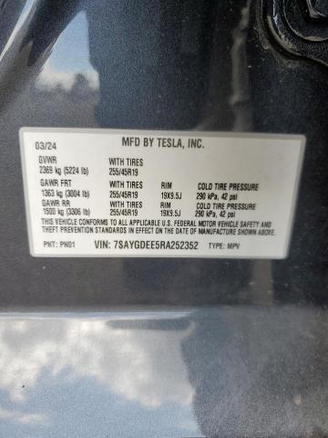 7SAYGDEE5RA252352 - 2024 TESLA MODEL Y Темно-сірий фото 14